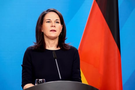 Almanya Dışişleri Bakanı Annalena Baerbock, Almanya'nın başkenti Berlin'de düzenlenen kabine toplantısının ardından Suriye'deki duruma ilişkin değerlendirmelerde bulundu.