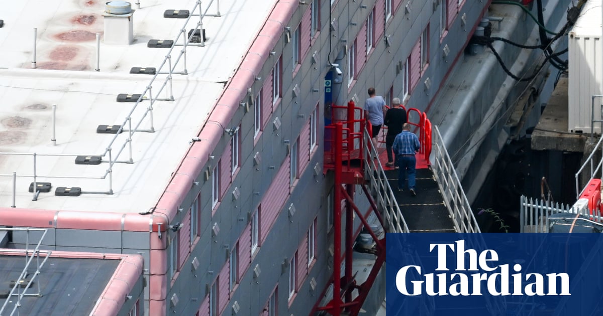 Doctors say UK’s immigration system risks ‘re-traumatising’ asylum seekers Doctors say UK’s immigration system risks ‘re-traumatising’ asylum seekers