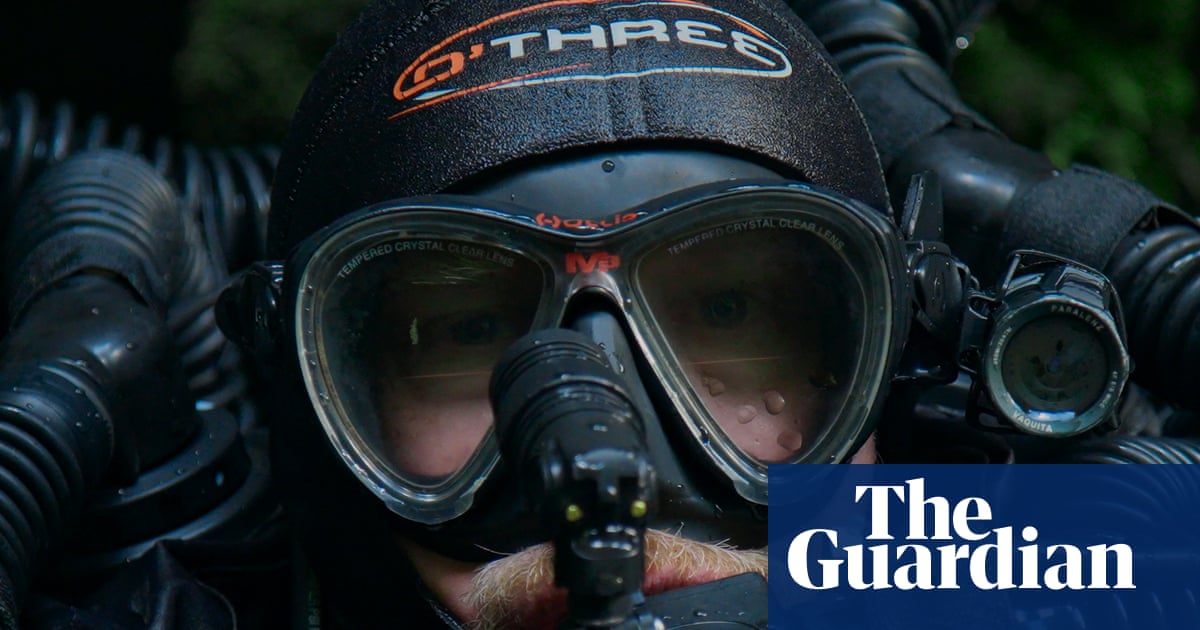 Thai cave rescue diver Richard Harris devised an experiment. If it worked, he’d be a hero. If it didn’t, he could explode