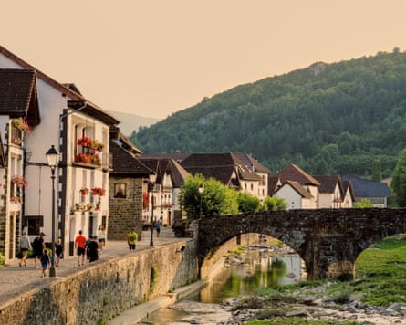 Ochagavia in Navarra.