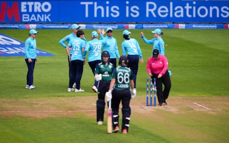 Joy for England after Alice Tector is run out.