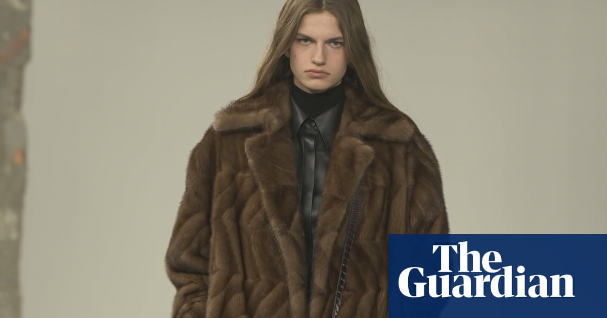 Skin in the game: mink coat at ethical fashion show fuels sustainability debate | Sustainable fashion Skin in the game: mink coat at ethical fashion show fuels sustainability debate | Sustainable fashion