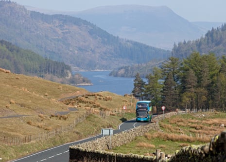 biggest tour bus Bus 555 from Kendal to Keswick.