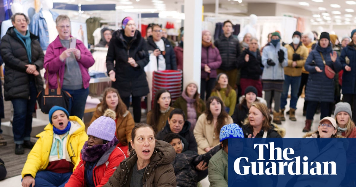 ‘We need Target to stand up’: activists in Minneapolis press retailer amid ICE arrests at its stores