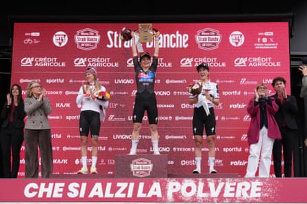 Elise Chabbey on the podium in Siena after the Strade Bianche