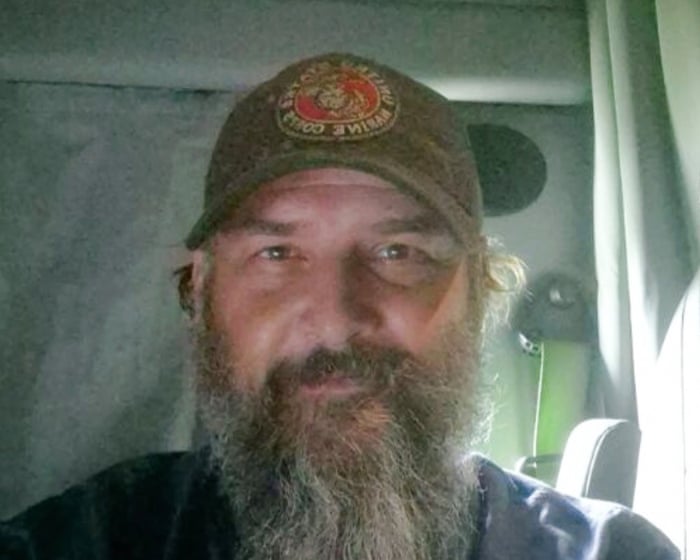 US veteran dubbed highway ‘angel’ for using combat first aid to save crash survivor