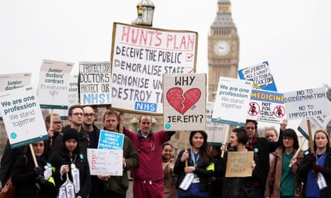 Junior doctors strike outside St Thomas’ hospital, London, on 6 April