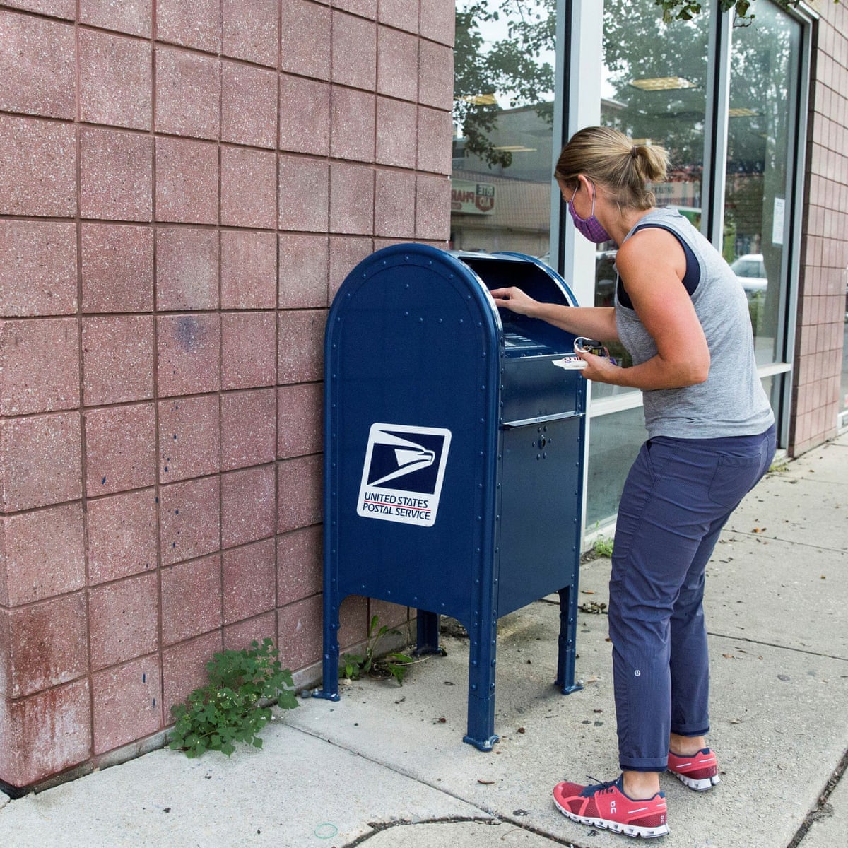 Why Is The Us Postal Service S Role In November S Election Under Scrutiny Us Postal Service The Guardian