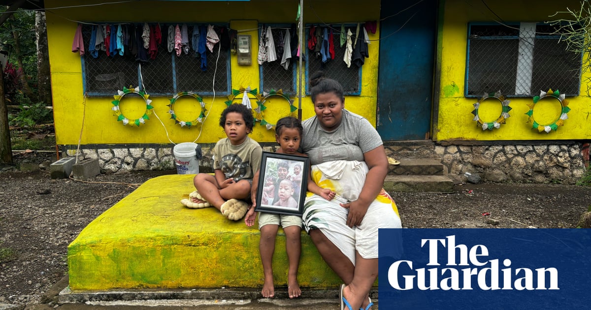 'We learned the hard way': Samoa remembers a deadly measles outbreak and visit from RFK Jr