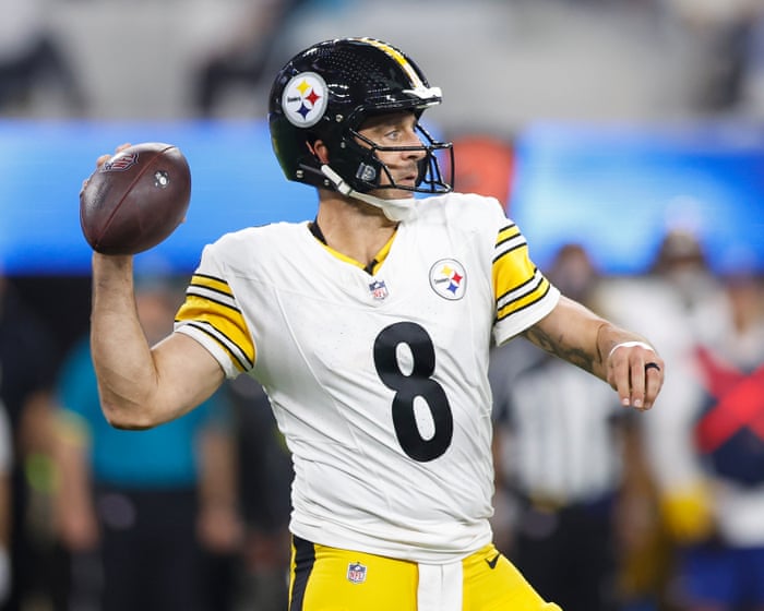 Aaron Rodgers Signs One-Year Deal to Return to Pittsburgh Steelers