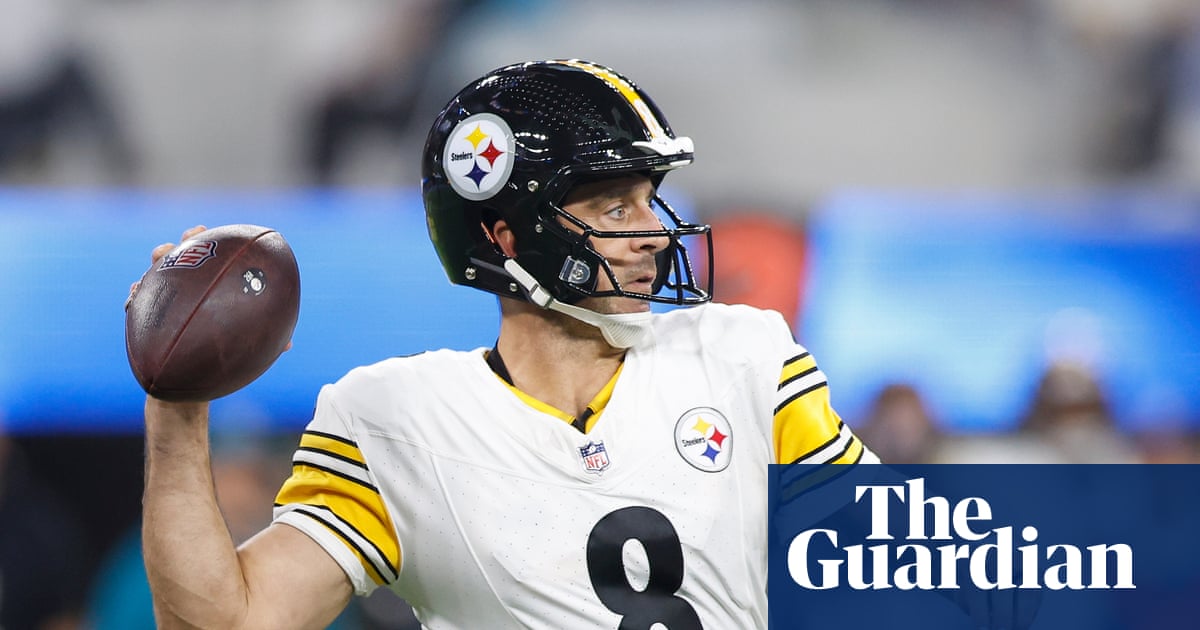 Steelers' Aaron Rodgers could play through broken wrist against Bears