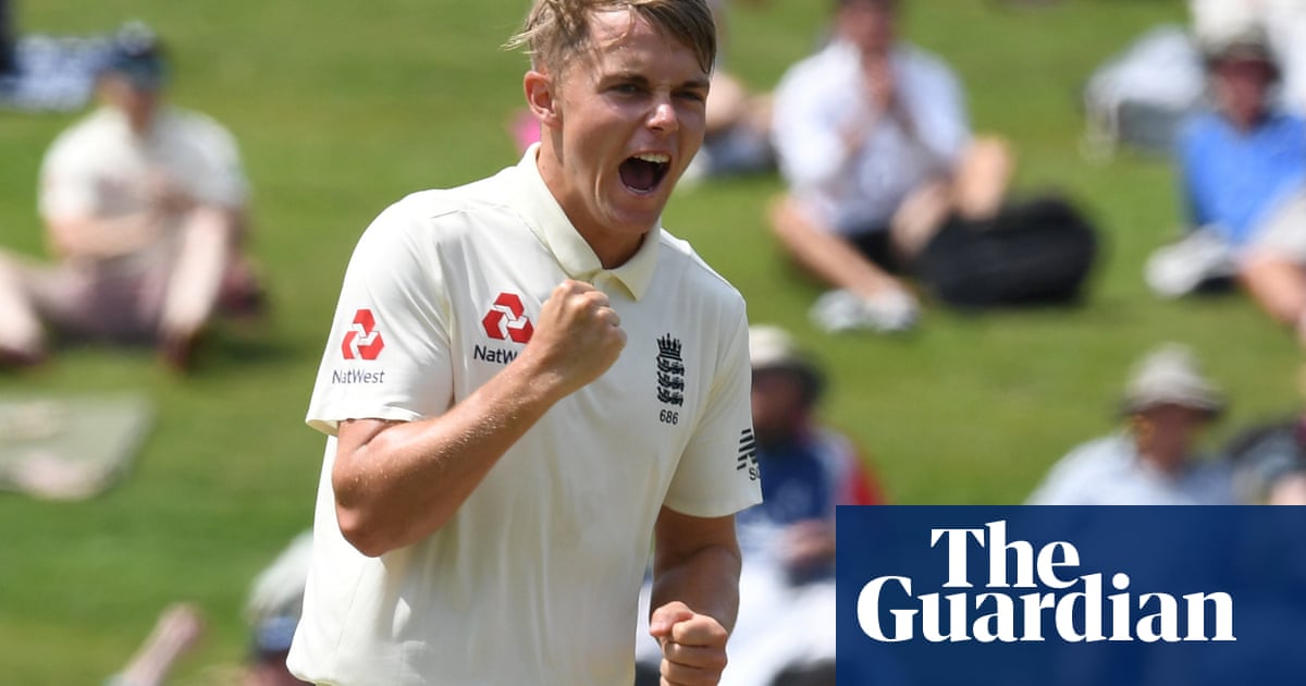 Sam Curran S 590 000 Sale Tops Prices For England Players At Ipl Auction Ipl The Guardian