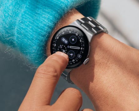 The Pixel Watch 4 puts Gemini and other AI tools on the wrist.