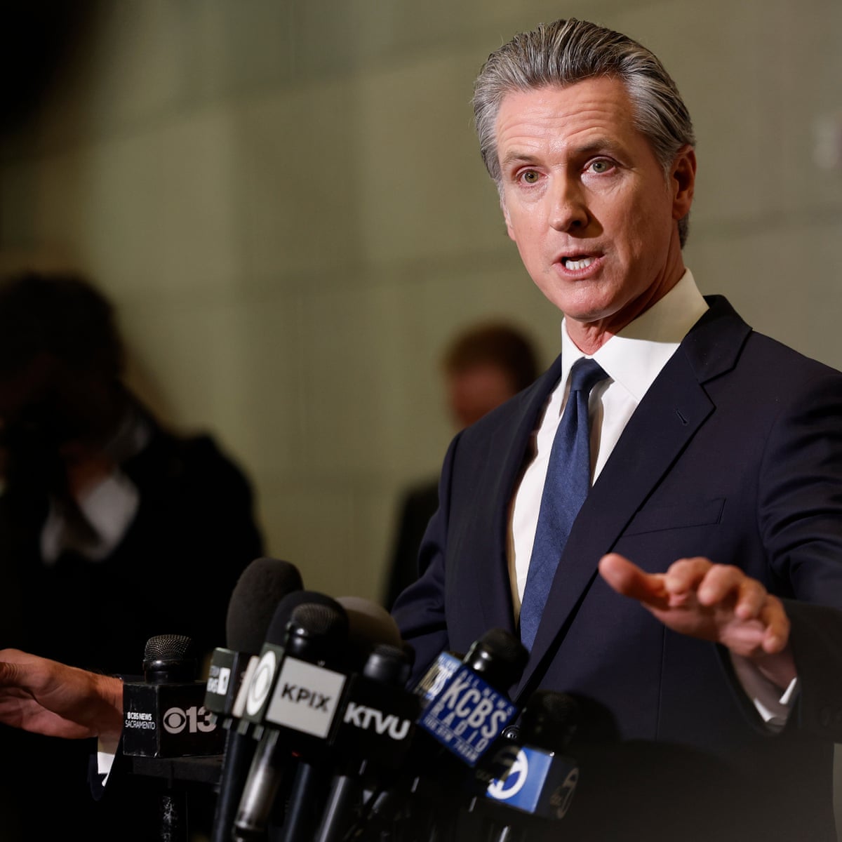 Gavin Newsom sues Fox News for defamation and demands $787m | Gavin Newsom | The Guardian
