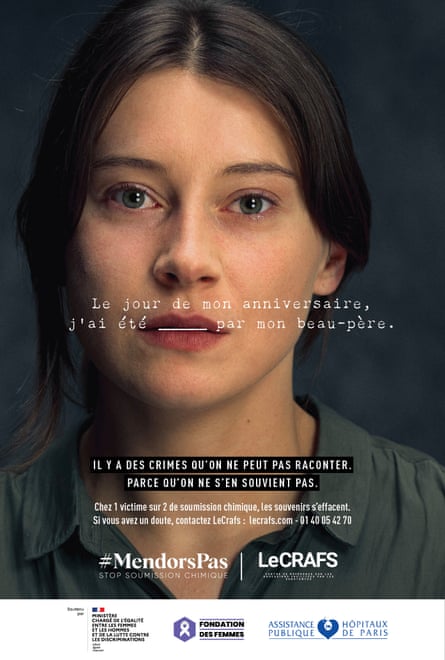 Woman on public information campaign poster for MendorPas.