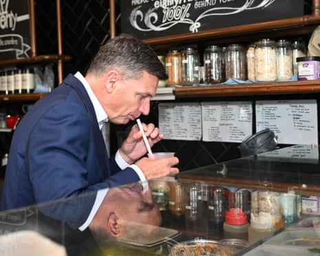 Australian politics live: Taylor defends CV after Hanson dubs him a ‘smarmy management consultant’ | Australian politics Australian politics live: Taylor defends CV after Hanson dubs him a ‘smarmy management consultant’ | Australian politics