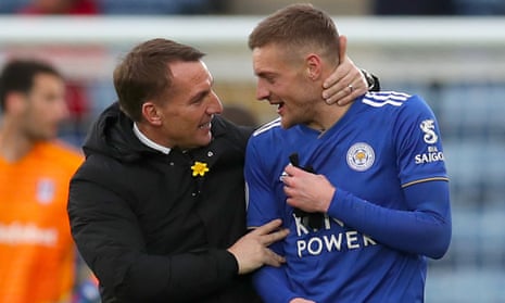 Jamie Vardy’s goals gave his new manager a perfect start in his first home match.