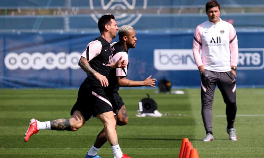 Paris St Germain’s Lionel Messi and Neymar at training as Mauricio Pochettino looks on