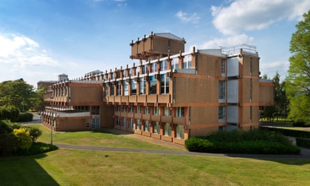 The faculty of urban and regional studies, Reading University, 1970-73, where Stanley Amis’s expertise in precast concrete was put to use.