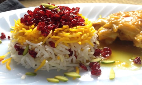 Saffron rice with chicken as made by Maryam Sinaiee, who has a blog of Persian recipes.
