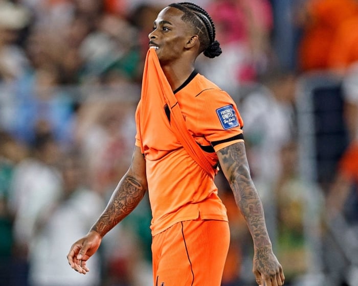 Fulham make move for in-demand West Ham winger Crysencio Summerville