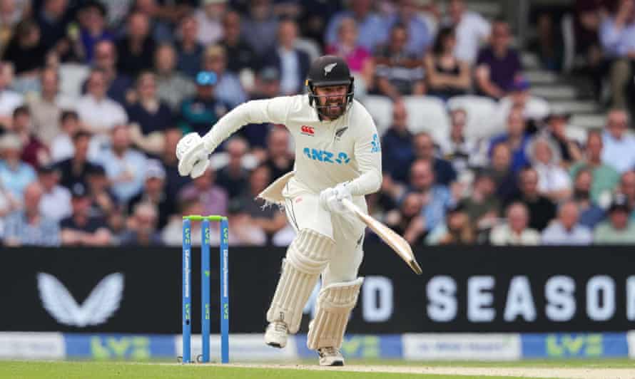 Tom Blundell sets off for a quick single.