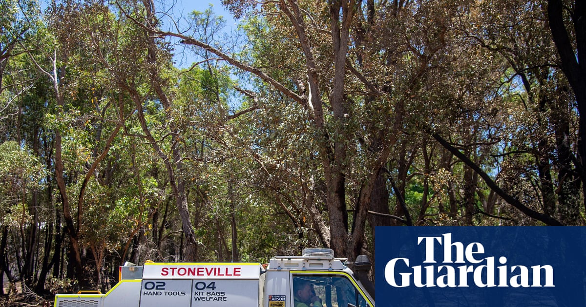 Western Australia faces bushfire threat as cold, wet and bumpy Sydney to Hobart yacht race forecast