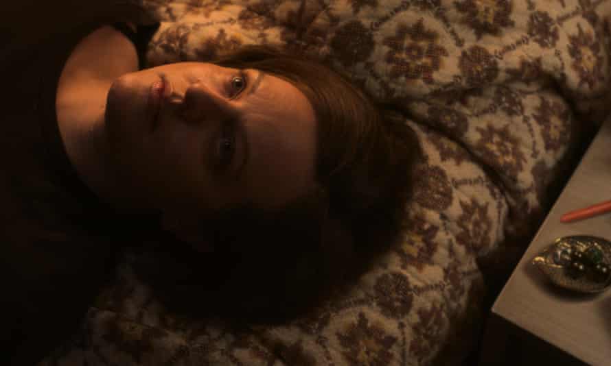 Elisabeth Moss in Shining Girls.
