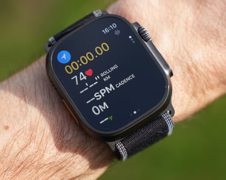 A running workout display showing various metrics before starting out on the Apple Watch Ultra 3.