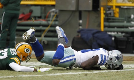 Pro Bowl Snubs: Dez Bryant and Offensive Stars Who Got Robbed