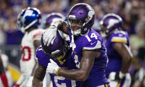 Vikings fans crushed by Giants' win, but won't give up