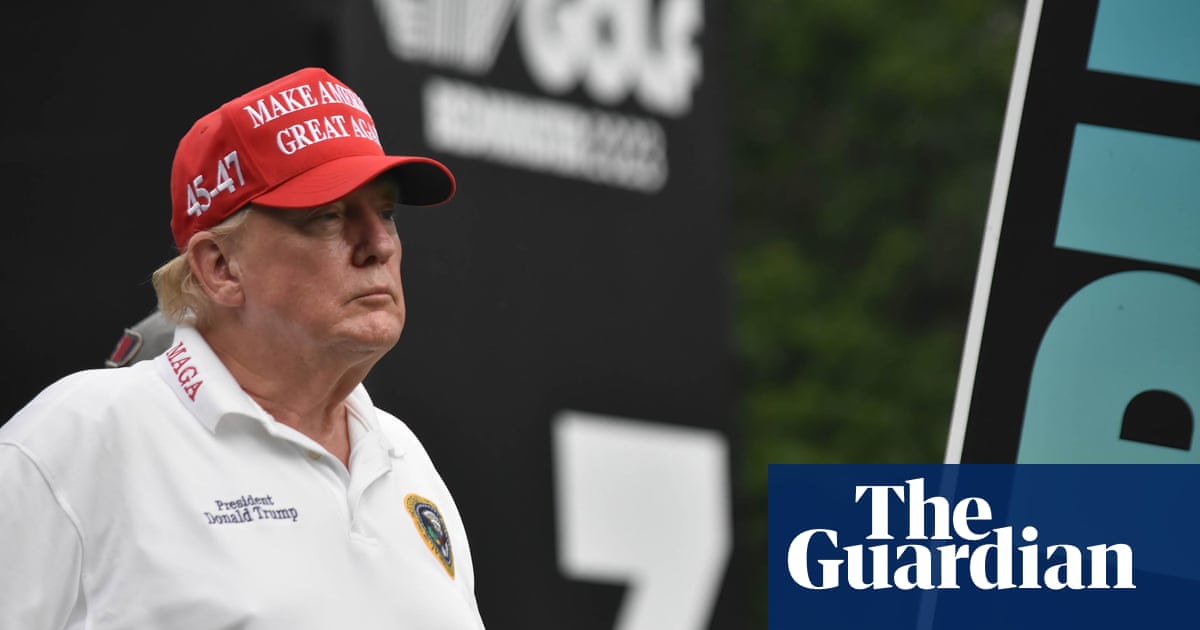 Special counsel proposes January 2024 trial date in Trump election case