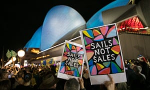Sydneysiders protest against allowing the Everest Cup to be advertised on the sails of the Sydney Opera House. The NSW premier, Gladys Berejiklian, ultimately gave Alan Jones what he wanted