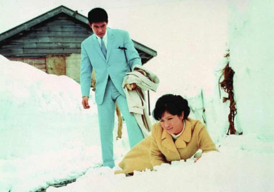 Tetsuya Watari and Chieko Matsubara in Tokyo Drifter.