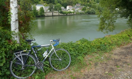 On the Seine between Poses and Rouen.