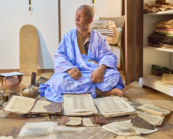 The man on a mission to save Mauritania’s ‘city of libraries’ from encroaching desert sands