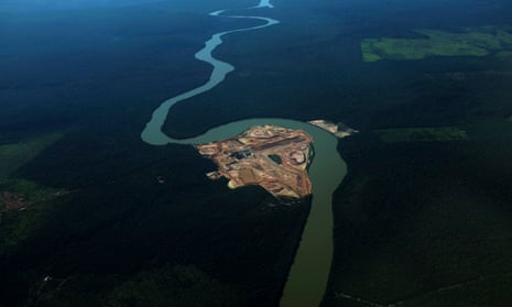 The construction site of a hydroelectric dam along the Teles Pires river near Alta Floresta, Brazil. 