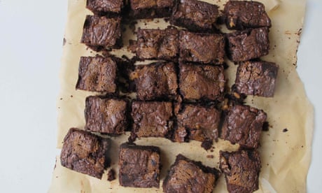 How to bake the perfect salted caramel brownies