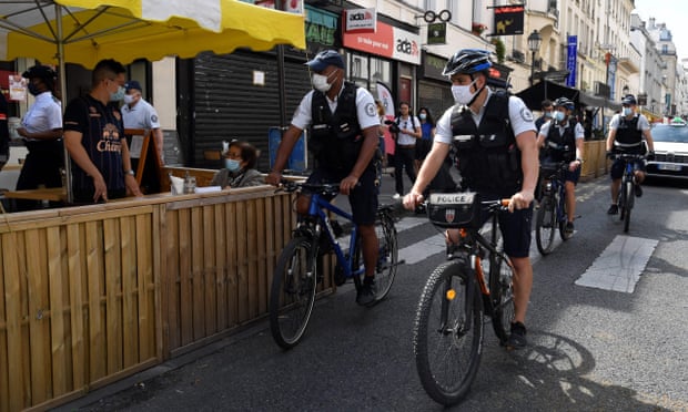 Police officers on patrol in Paris to check the use of the mandatory health pass