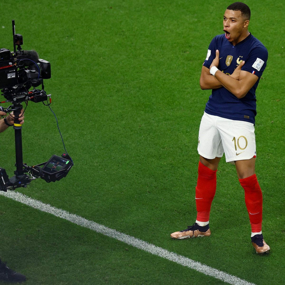 Fox Sports' US World Cup coverage is an unmissable abomination | Soccer |  The Guardian