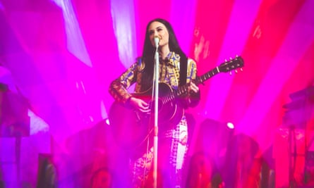 Kacey Musgraves Review Golden Disco Country Loses A Little Sheen Kacey Musgraves The Guardian