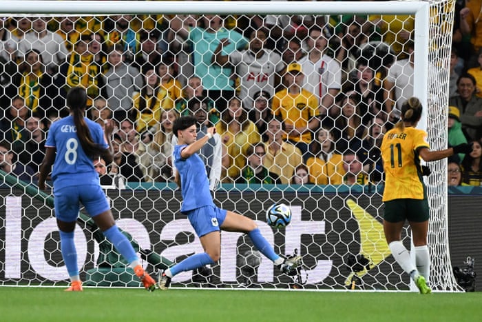 How the internet reacted to the Matildas' penalty shootout triumph over France at the Women's World Cup - ABC News