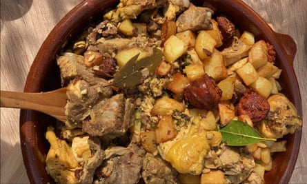 Sofrit pagès Ibizan stew