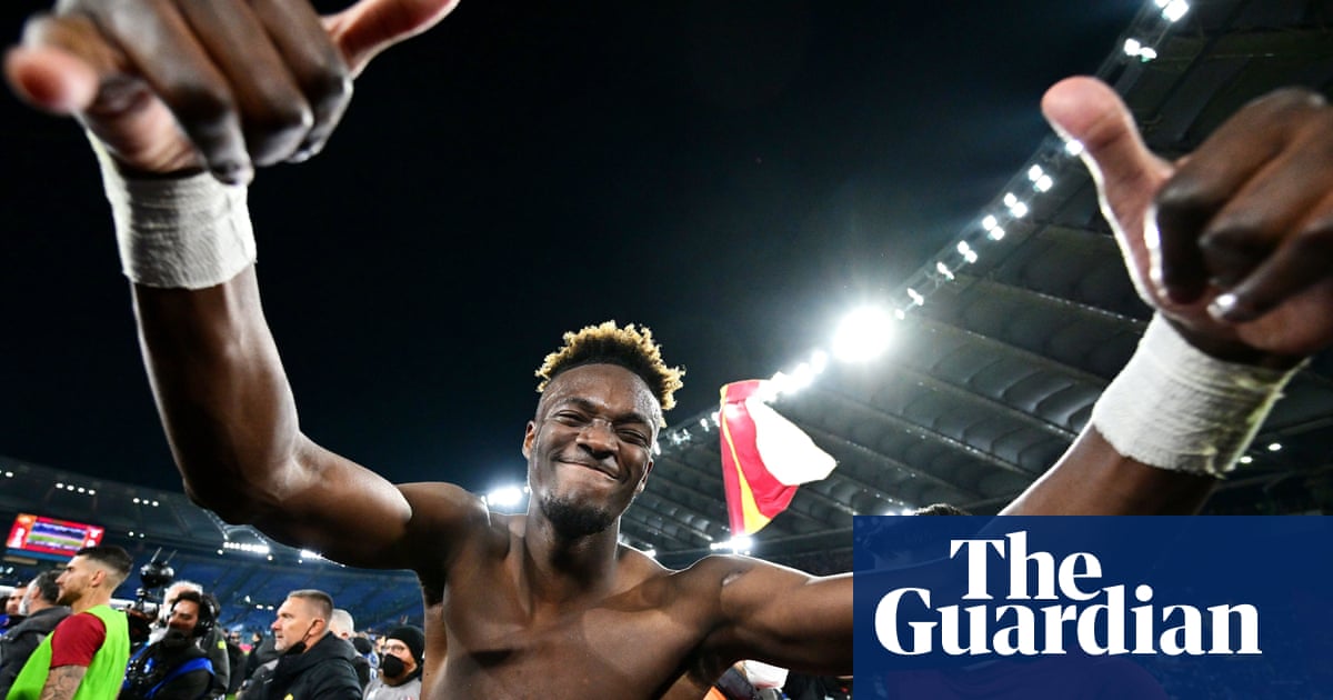 Tammy Abraham’s goals rain in as derby win continues sunny spell at Roma