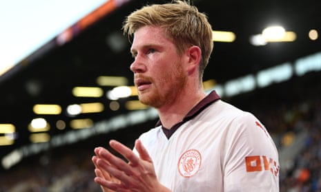 Kevin De Bruyne after sustaining an injury against Burnley at Turf Moor
