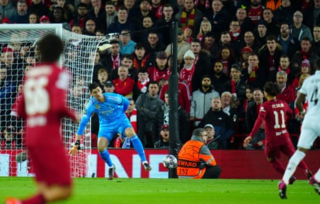 A top-level howler from Thibaut Courtois allows Mo Salah to double Liverpool’s lead.