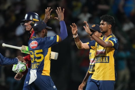 हैरी ब्रूक का विकेट लेने का जश्न मनाते मथीशा पथिराना