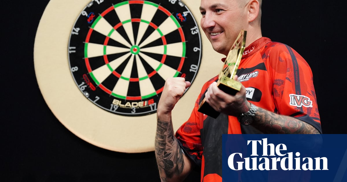 Aspinall wins night 15 while Littler secures top seeding for Premier League playoffs