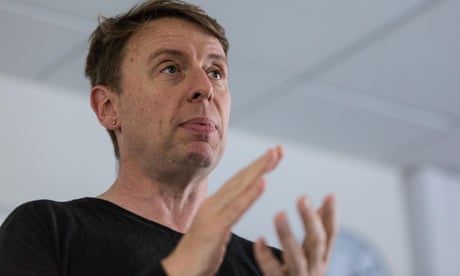 David Miller phát biểu vào năm 2016.