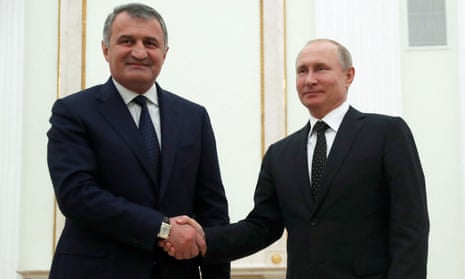 Anatoly Bibilov and Vladimir Putin